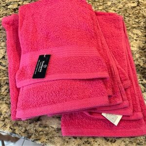 North point Fuchsia hand towels